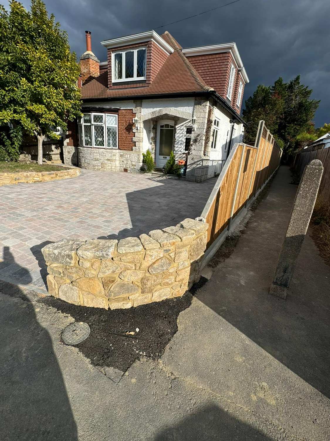 Landscaping by T & R Paving